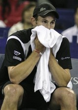 Roger Federer Steamrolls Andy Roddick But Both Advance