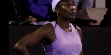 Venus Williams Falls In Auckland After Serving For Match