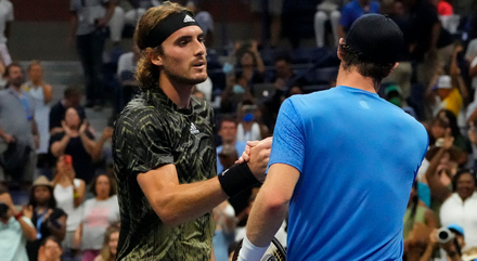 Andy Murray Falls To Stefanos Tsitsipas At The US Open